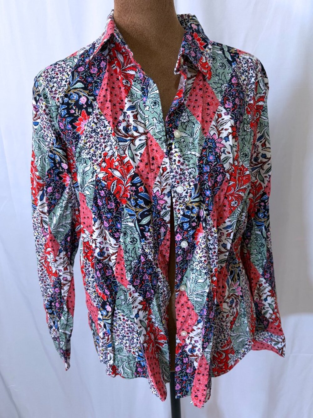 LOFT Petites Medium Floral Paisley Patchwork Button Down Shirt